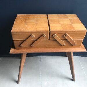 Photo d'âme chineuse Travailleuse bois