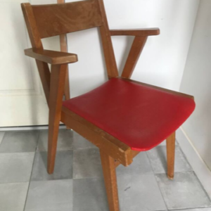 photo d'âme chineuse Fauteuil Bridge skaî rouge