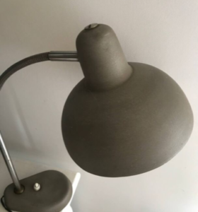 photo d'âme chineuse Lampe Aluminor grise